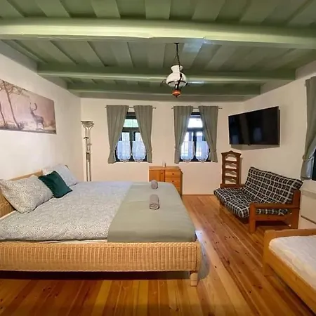 דירה 100 Eves Vendeghaz -